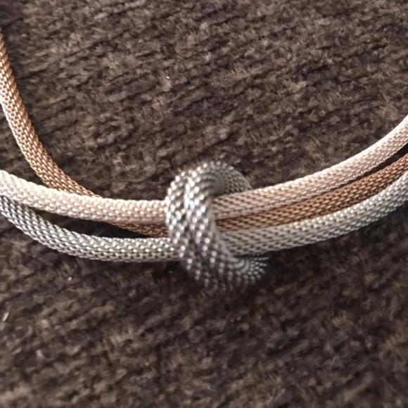 Erica Zap Necklace - Picture 2 of 3